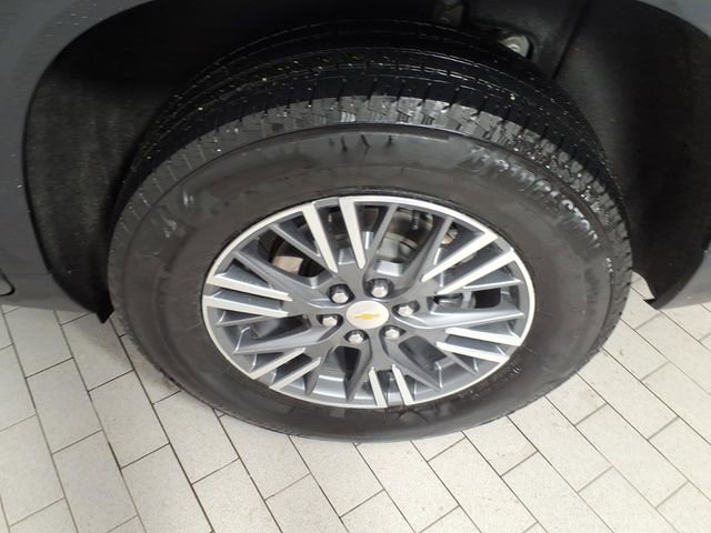 Used 2024 Chevrolet Traverse LT w/ Trailering Package image 8