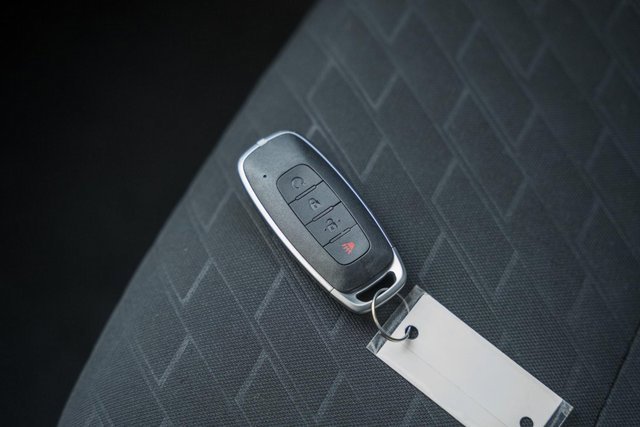 Used 2024 Nissan Kicks SV image 41