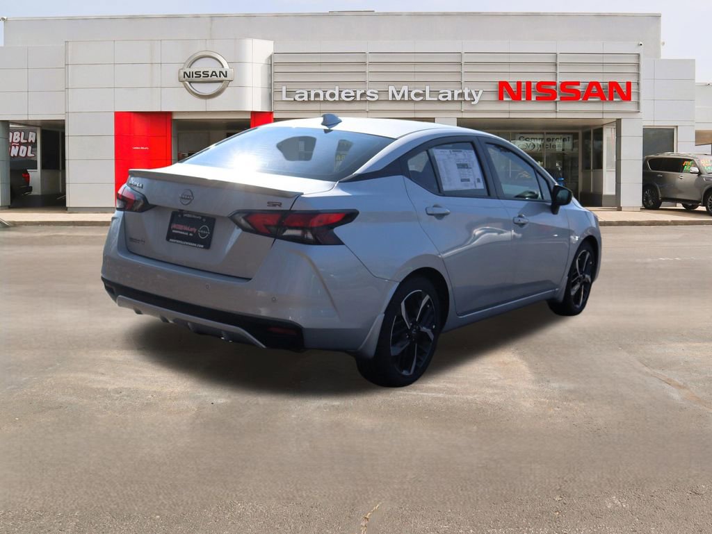 New 2025 Nissan Versa SR w/ Trunk Package FWD image 3