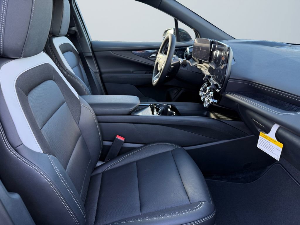New 2026 Chevrolet Blazer EV LT image 15