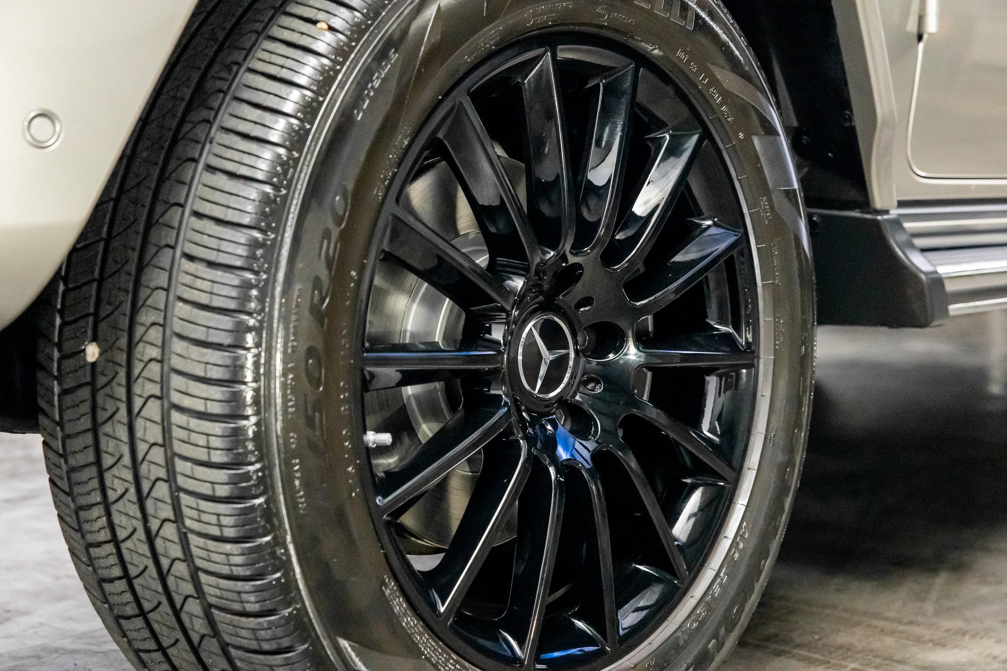 Used 2023 Mercedes-Benz G 550 image 15