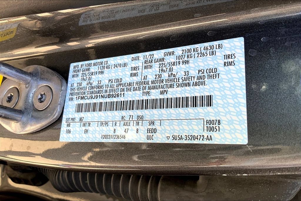 Used 2022 Ford Escape Titanium w/ Class II Trailer Tow Package AWD/4WD image 31