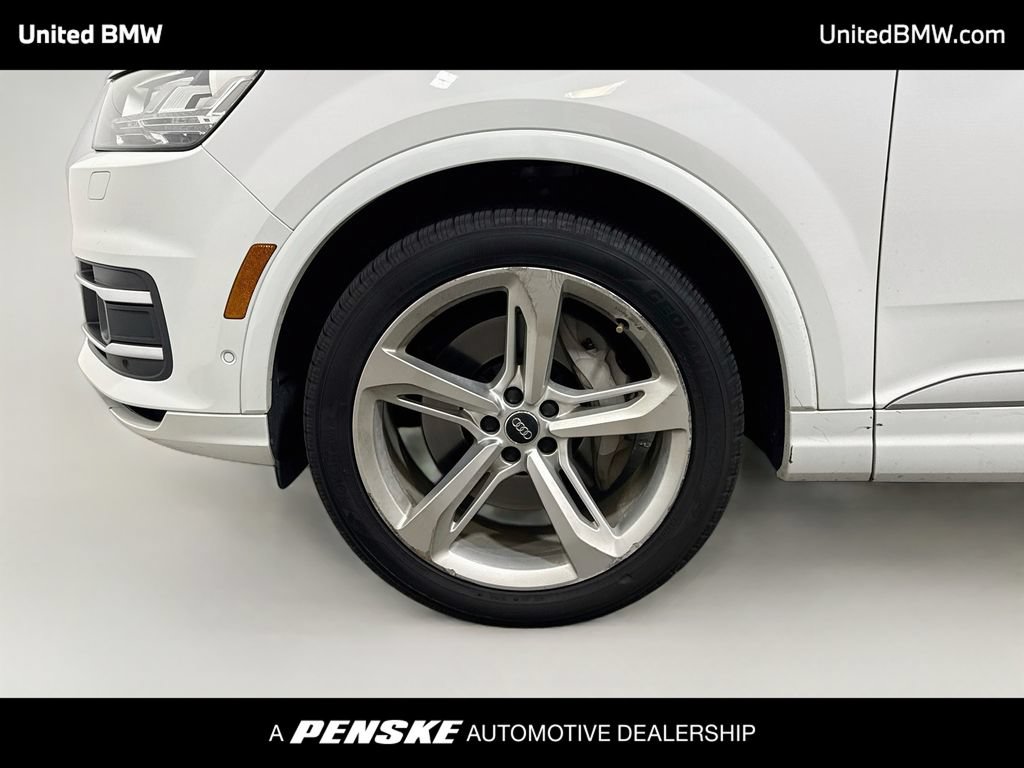 Used 2019 Audi Q7 3.0T Prestige AWD/4WD image 9