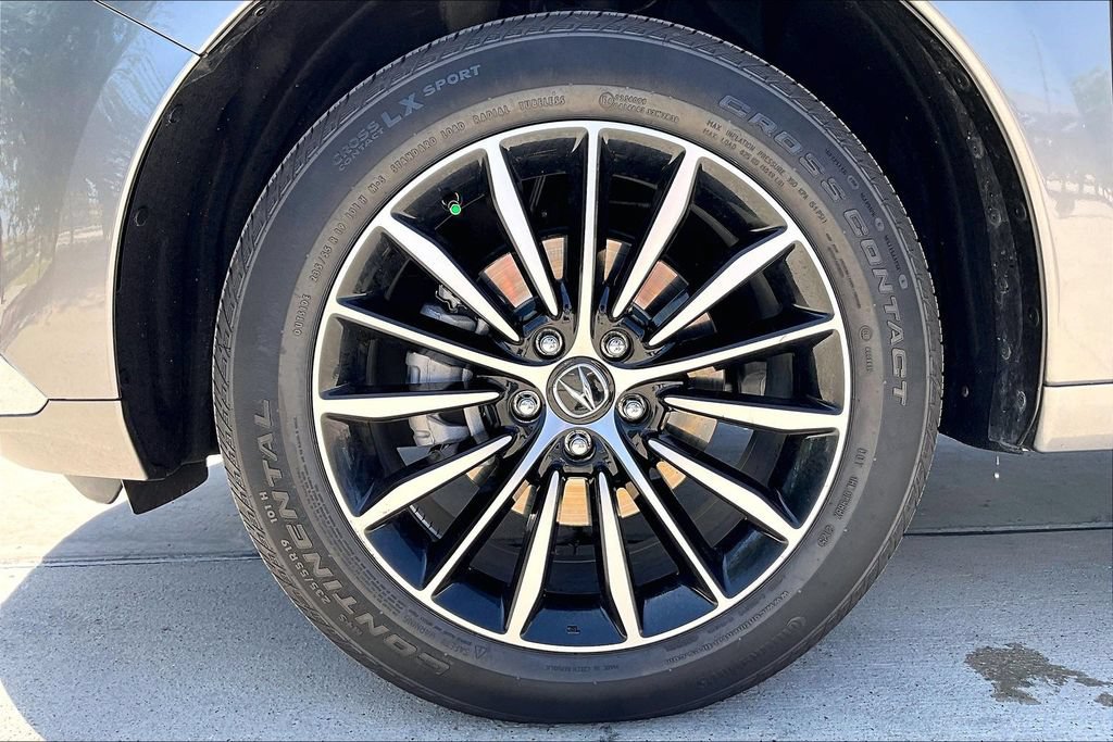 Certified 2025 Acura RDX w/ Advance Package AWD/4WD image 11