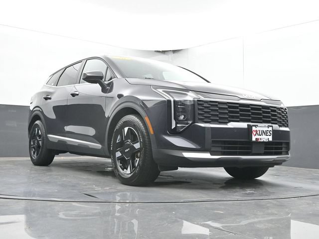 Used 2026 Kia Sportage LX FWD image 45