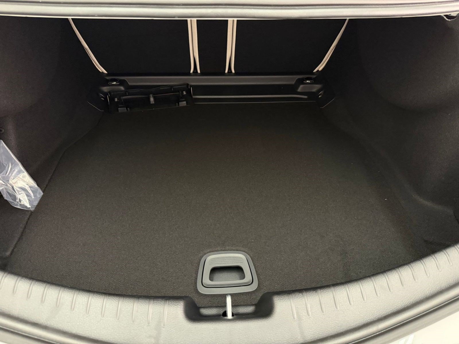 New 2026 Mercedes-Benz CLE 300 4MATIC Coupe image 31