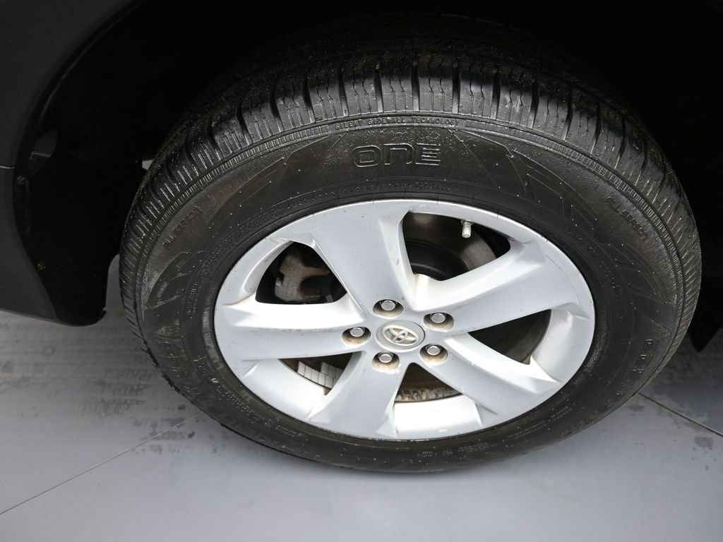 Used 2014 Toyota RAV4 XLE image 12