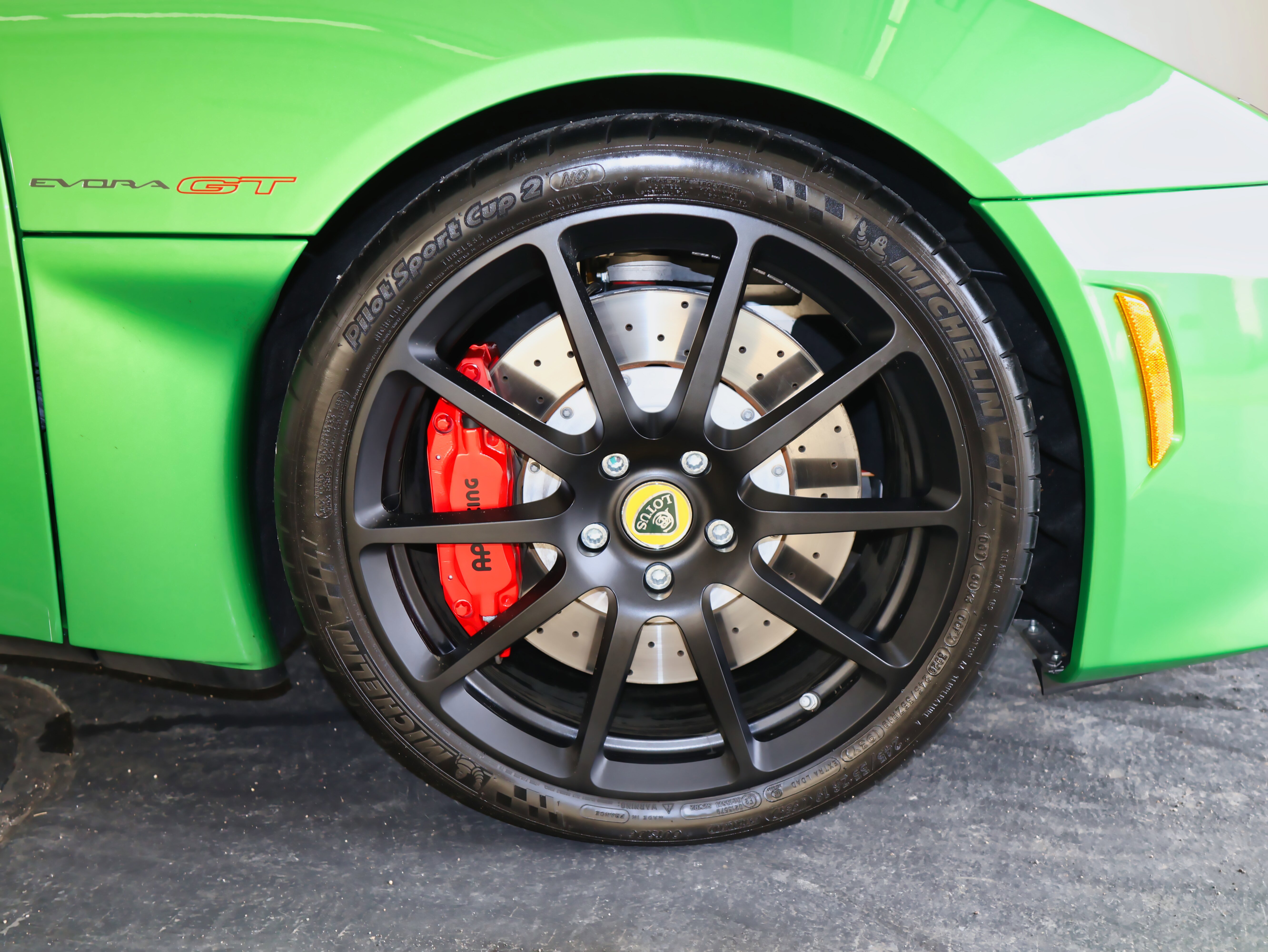 Used 2021 Lotus Evora image 18