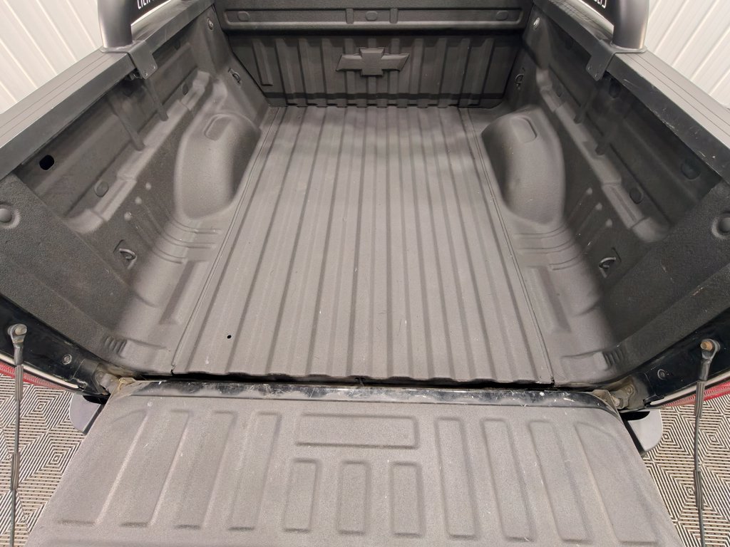 Used 2019 Chevrolet Colorado Z71 w/ Z71 Midnight Edition AWD/4WD image 24
