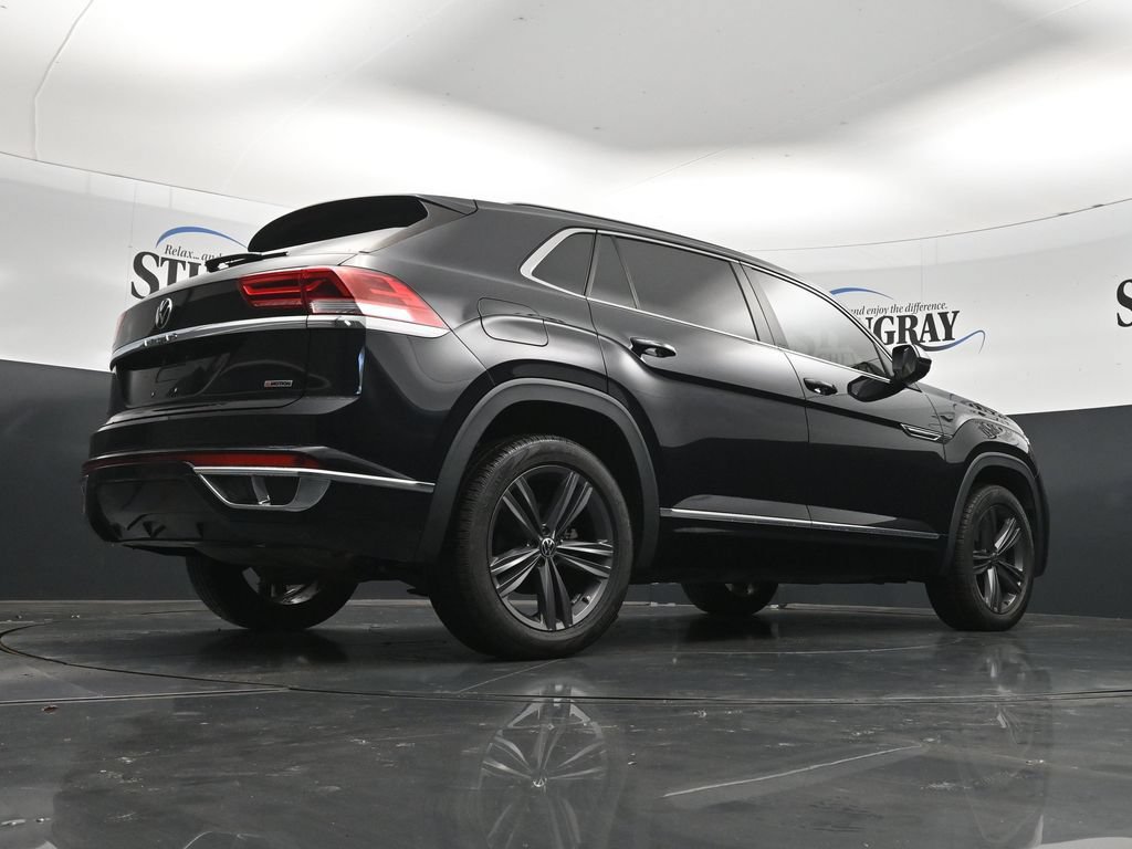 Used 2022 Volkswagen Atlas Cross Sport SEL R-Line AWD/4WD image 32