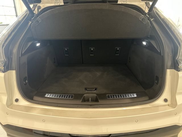 Certified 2024 Cadillac XT4 Sport AWD/4WD image 26