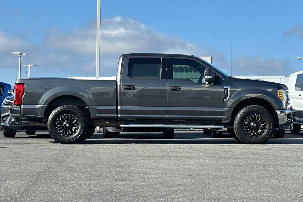 Certified 2017 Ford F250 XLT w/ XLT Value Package RWD image 2