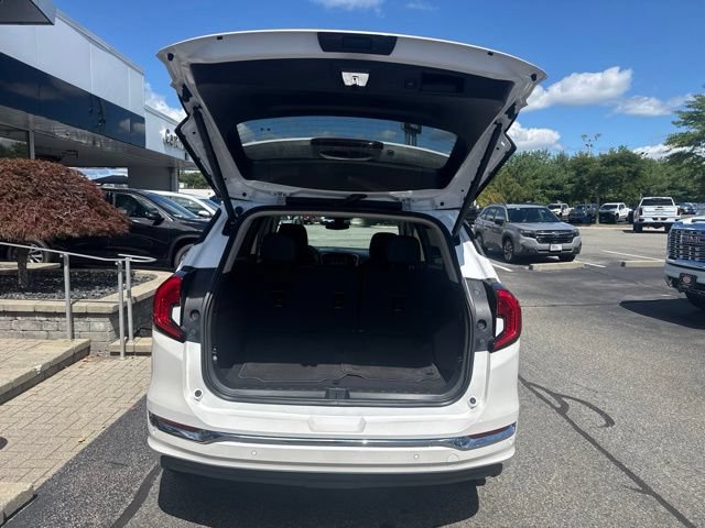 Used 2023 GMC Terrain Denali AWD/4WD image 27