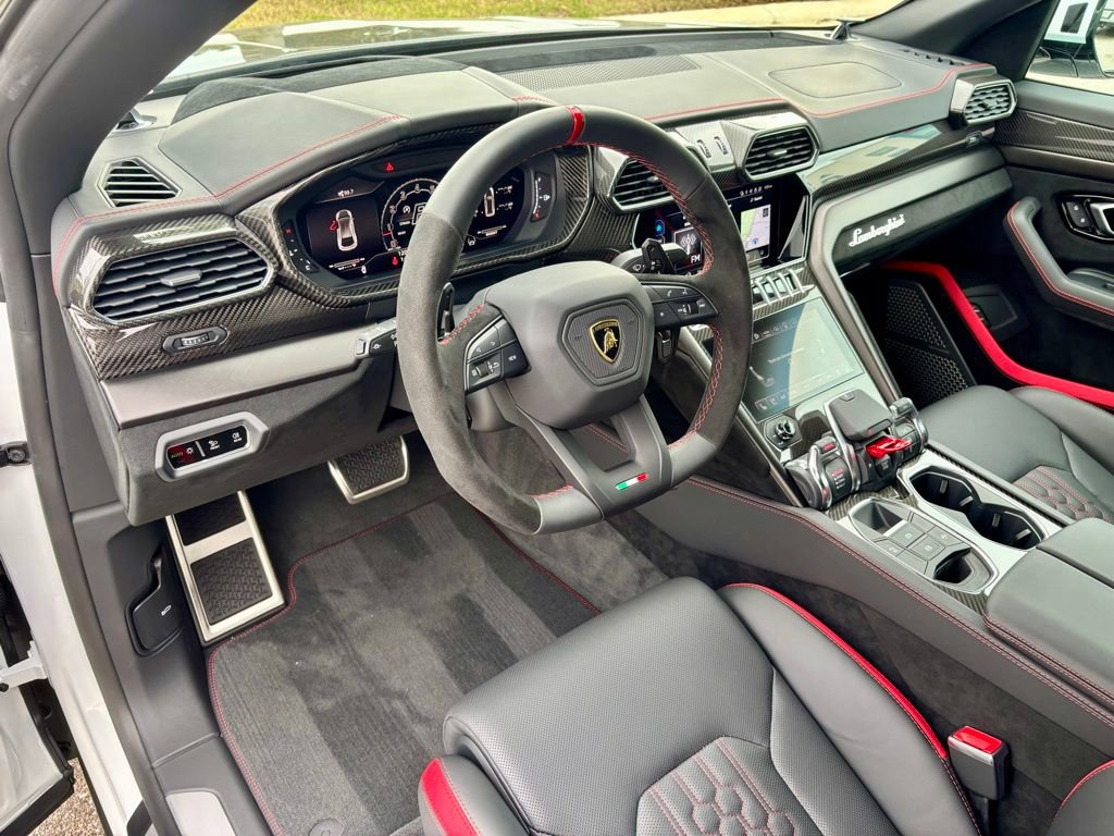 Used 2024 Lamborghini Urus S AWD/4WD image 18