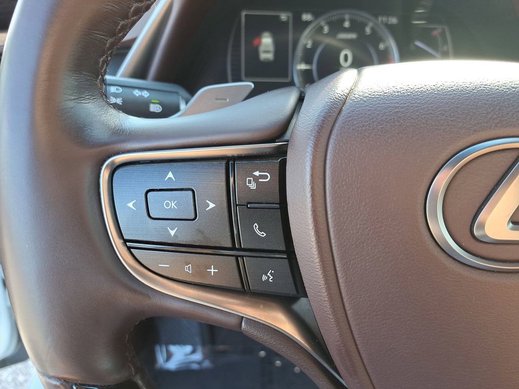 Used 2020 Lexus ES 350 w/ Premium Package image 19