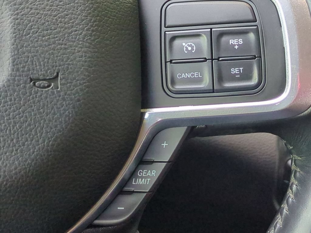 Used 2022 RAM 2500 Laramie AWD/4WD image 16