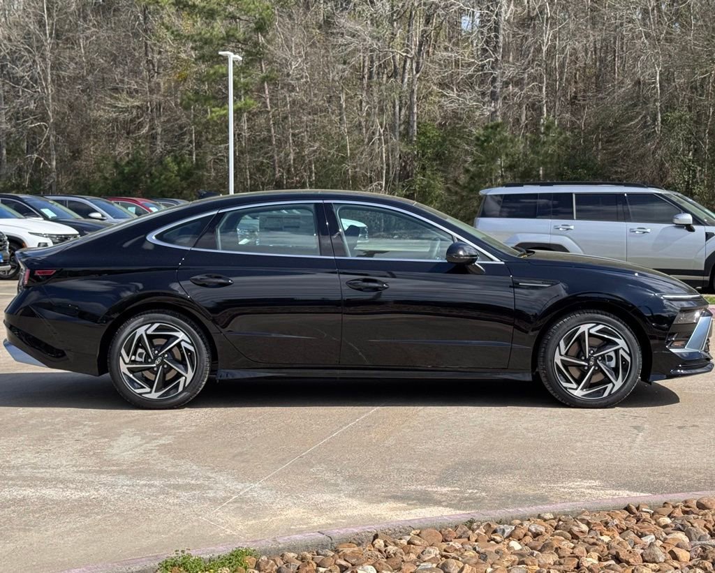 New 2026 Hyundai Sonata SEL FWD image 10
