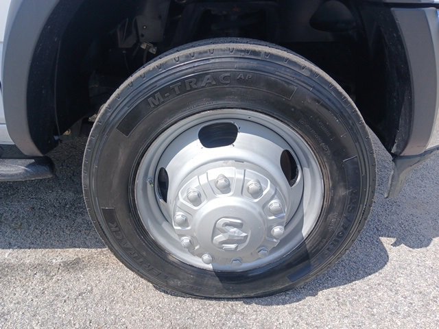 Used 2021 RAM 5500 Tradesman w/ Chrome Appearance Group image 18