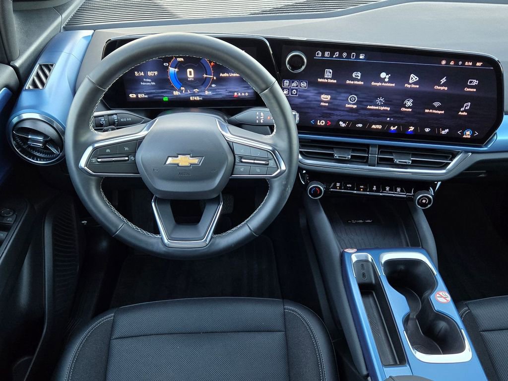 Used 2025 Chevrolet Equinox EV LT w/ Convenience Package image 13