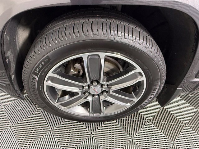 Used 2019 GMC Acadia Denali w/ Technology Package FWD image 13