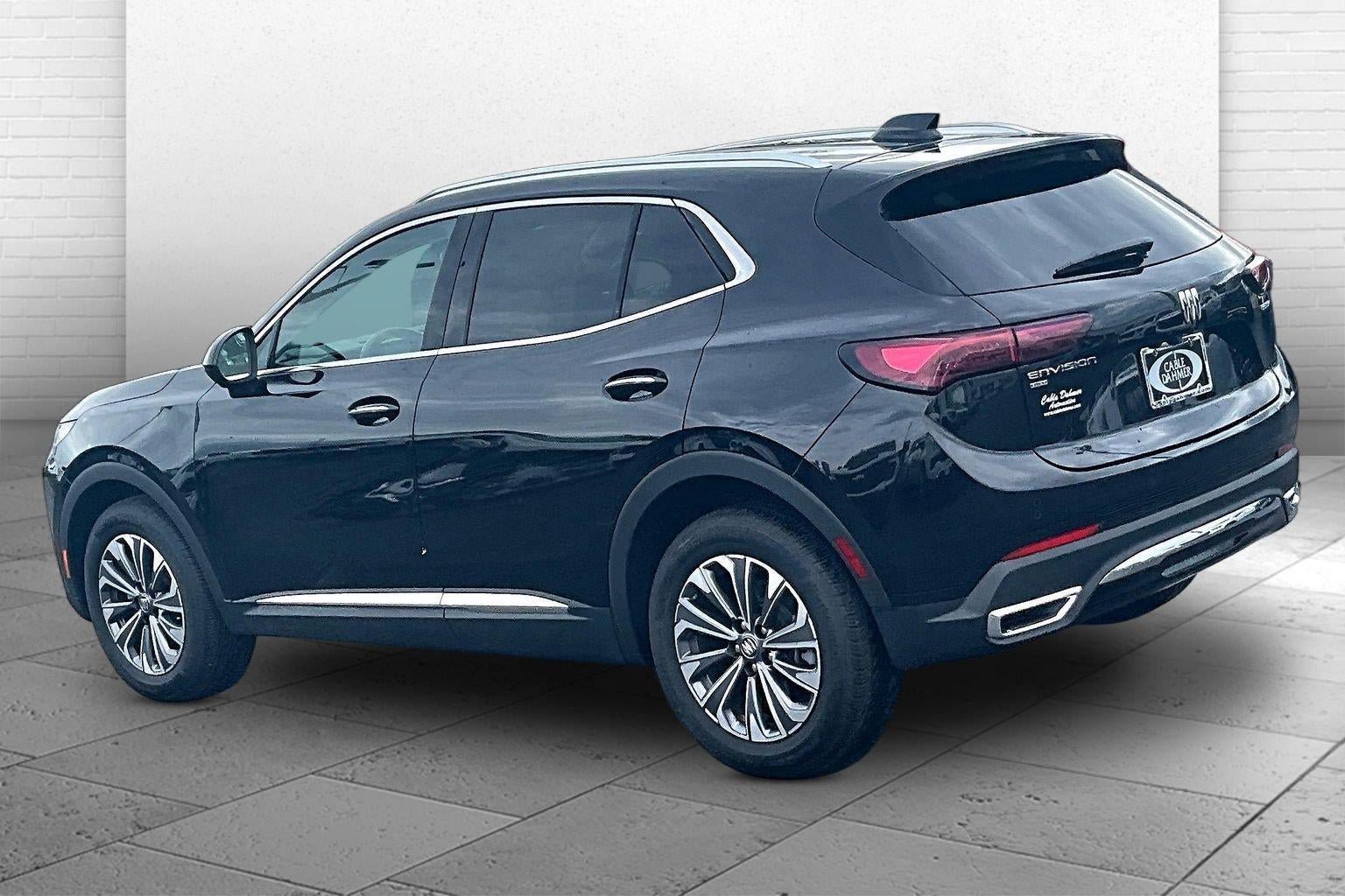 Used 2025 Buick Envision Preferred AWD/4WD image 11