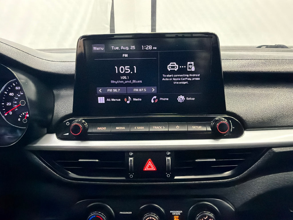 Used 2024 Kia Forte LXS FWD image 25