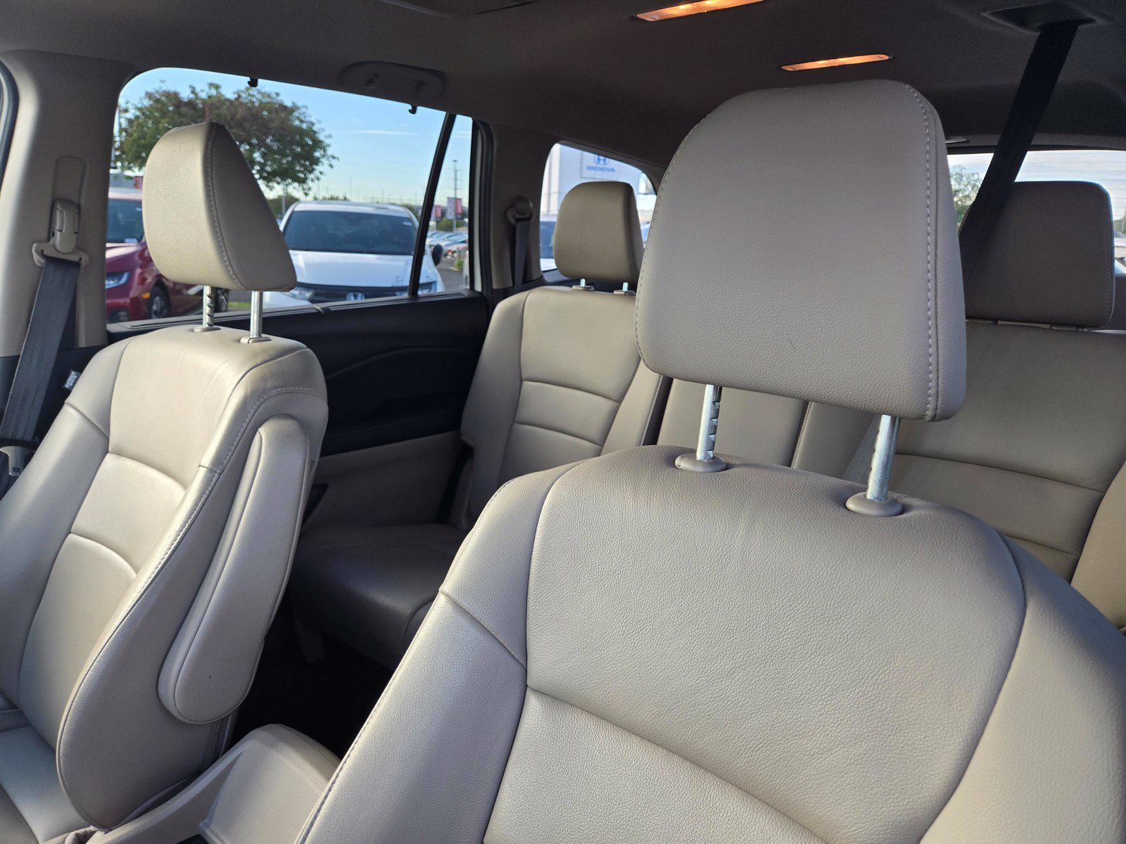 Used 2018 Honda Pilot Touring image 13