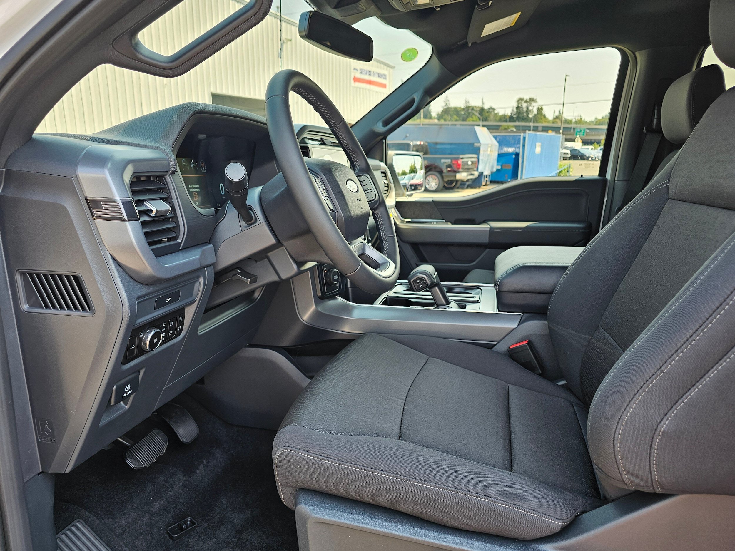 New 2026 Ford F150 XLT w/ Equipment Group 302A MID AWD/4WD image 15