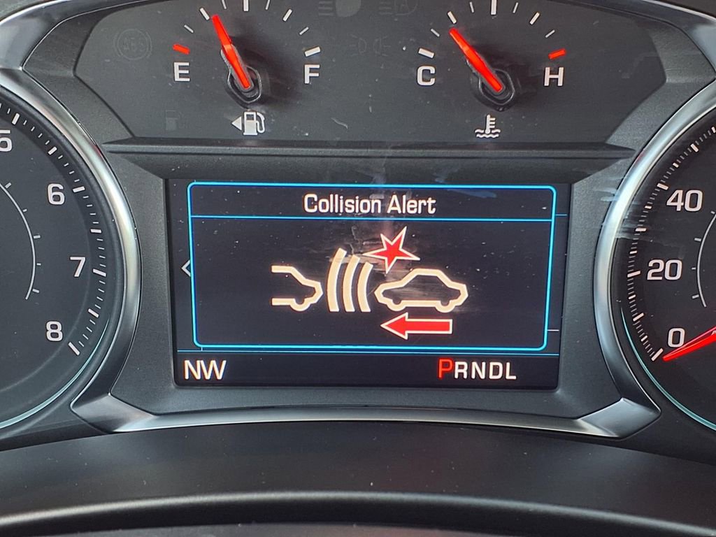 Used 2024 Chevrolet Equinox LT w/ LPO, Floor Liner Package FWD image 17