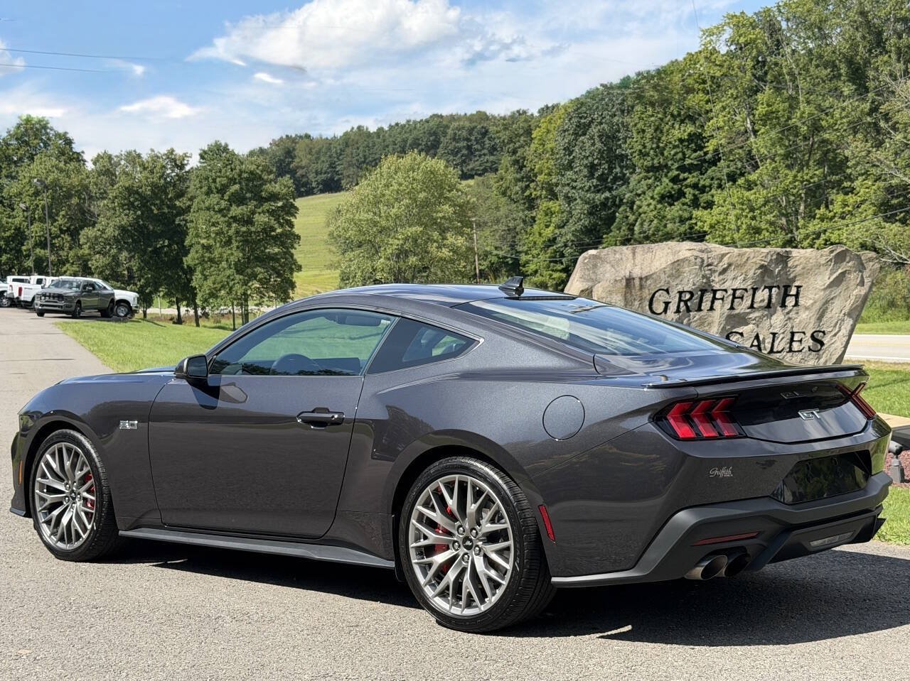 Used 2024 Ford Mustang GT Premium RWD image 3
