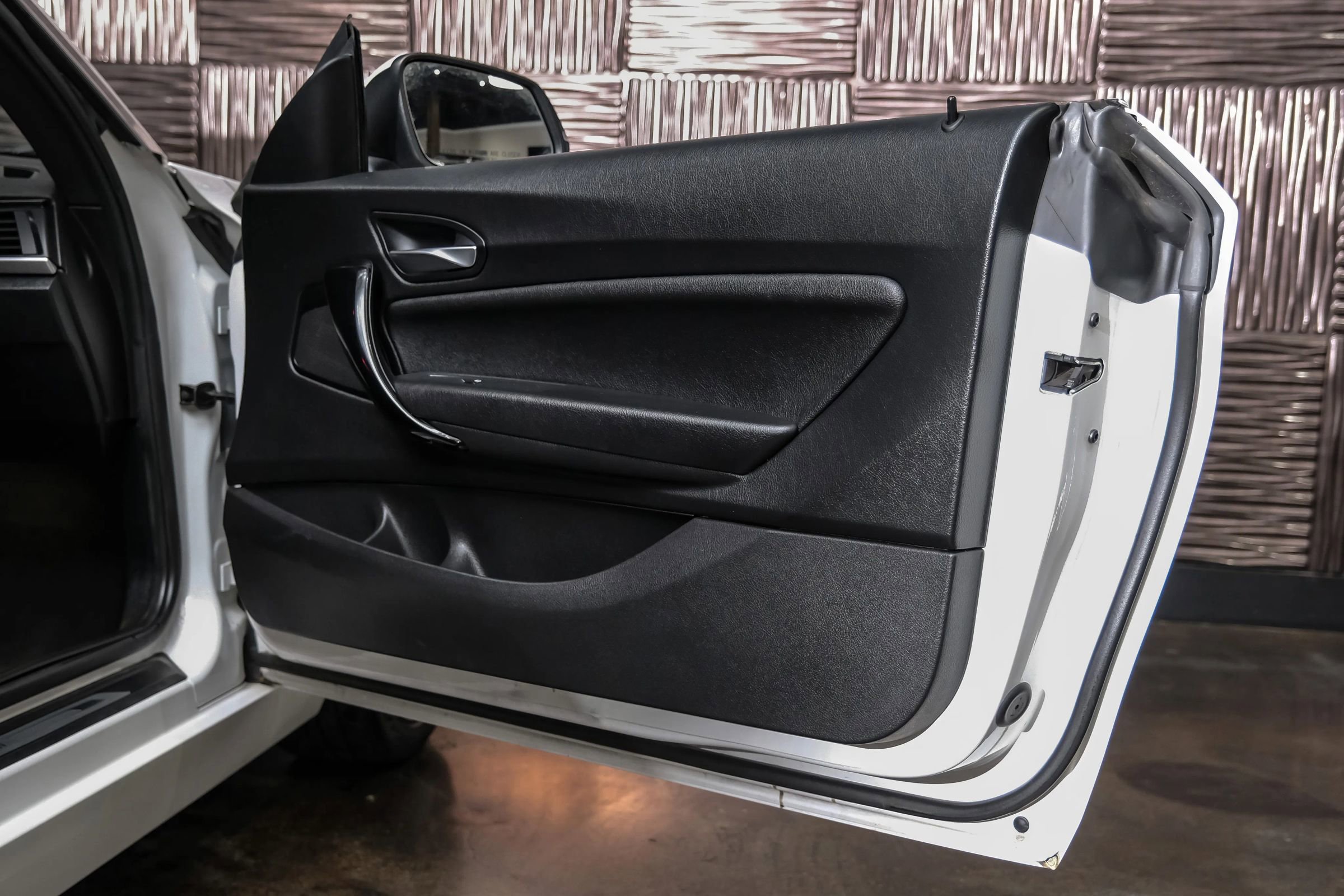 Used 2017 BMW 230i Coupe RWD image 34