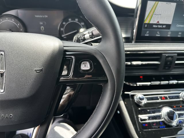 Certified 2022 Lincoln Corsair AWD w/ Equipment Group 101A image 28