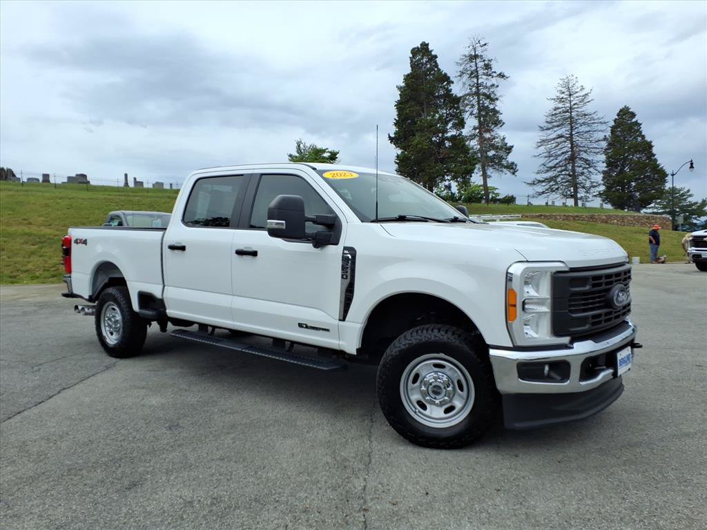Used 2023 Ford F250 XL w/ 360-Degree Camera Package AWD/4WD image 3