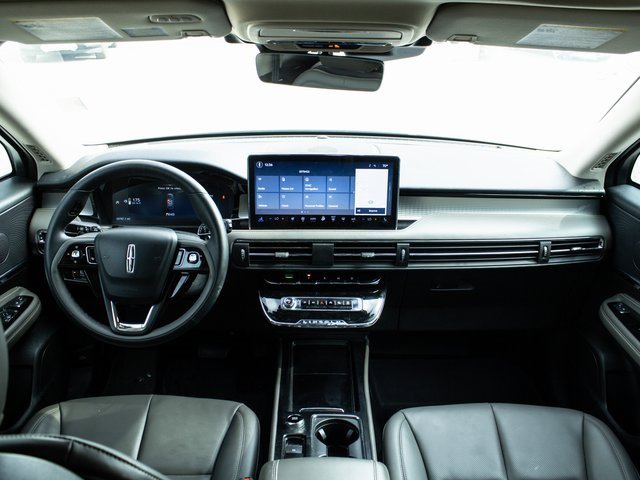 Used 2024 Lincoln Corsair FWD w/ Equipment Group 101A image 16