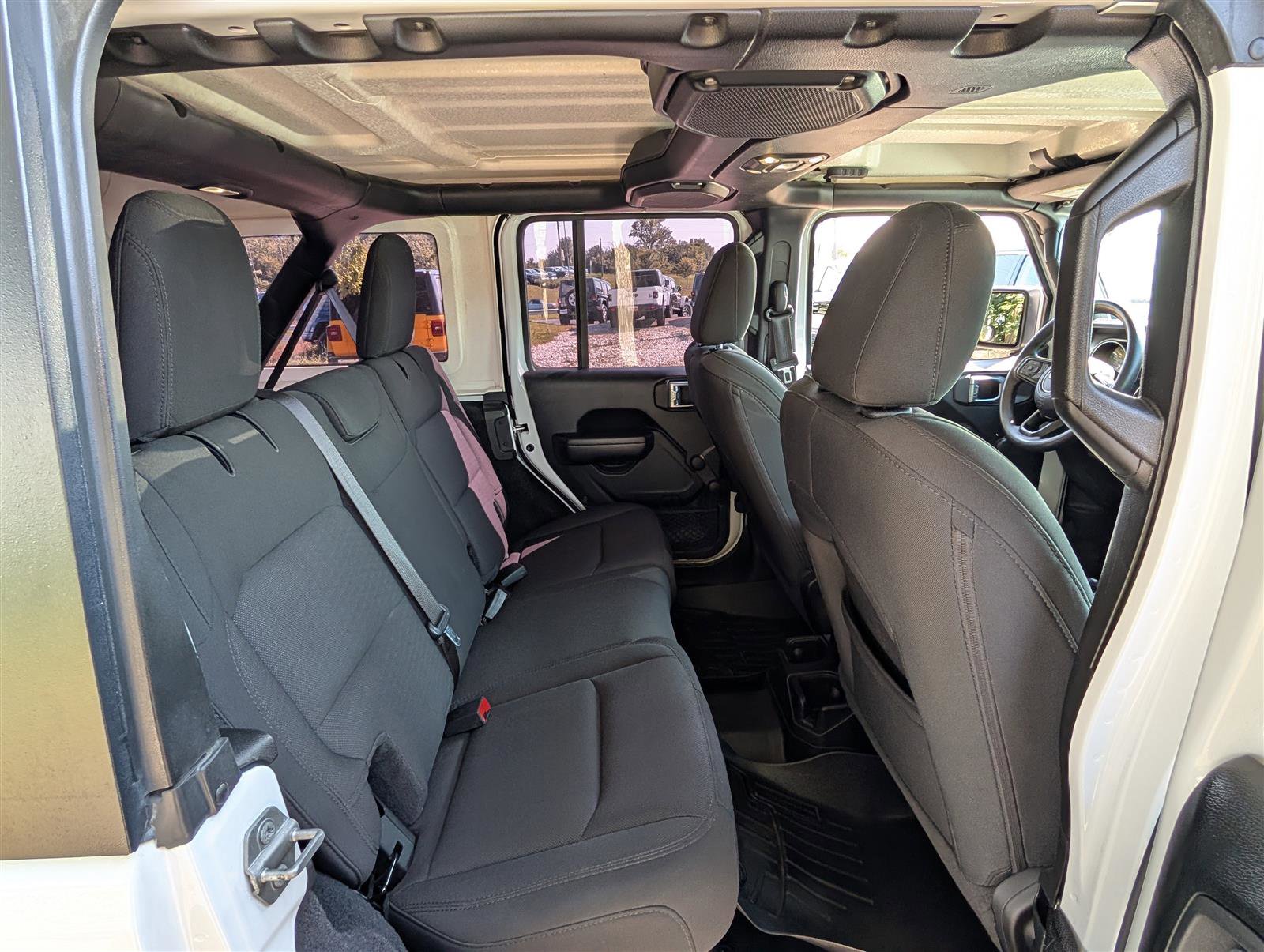 Used 2021 Jeep Wrangler Unlimited Sport image 11