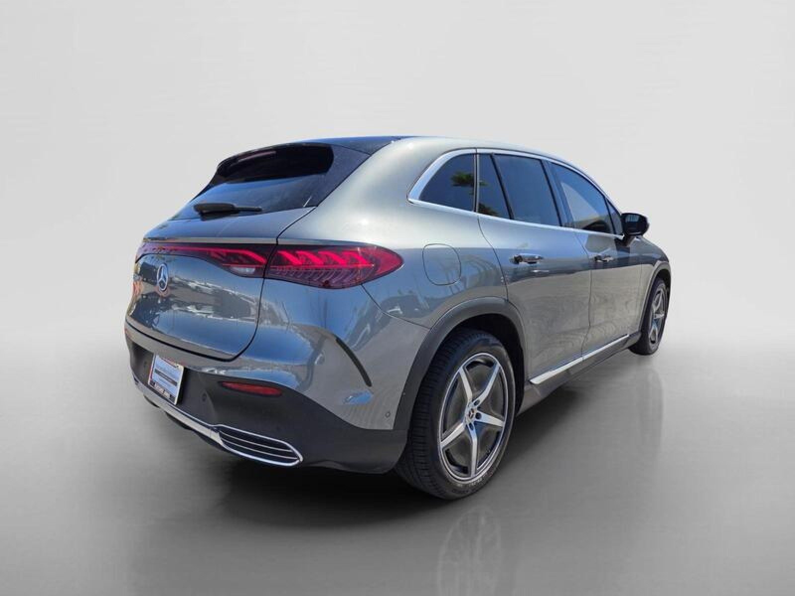 Certified 2023 Mercedes-Benz EQE 350+ SUV image 5