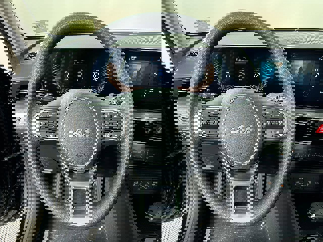 New 2026 Kia K5 LXS image 16