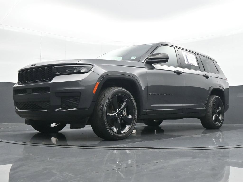 Used 2021 Jeep Grand Cherokee L Laredo image 17