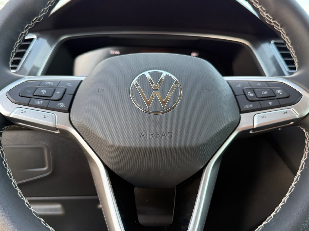 Used 2023 Volkswagen Tiguan SE FWD image 20