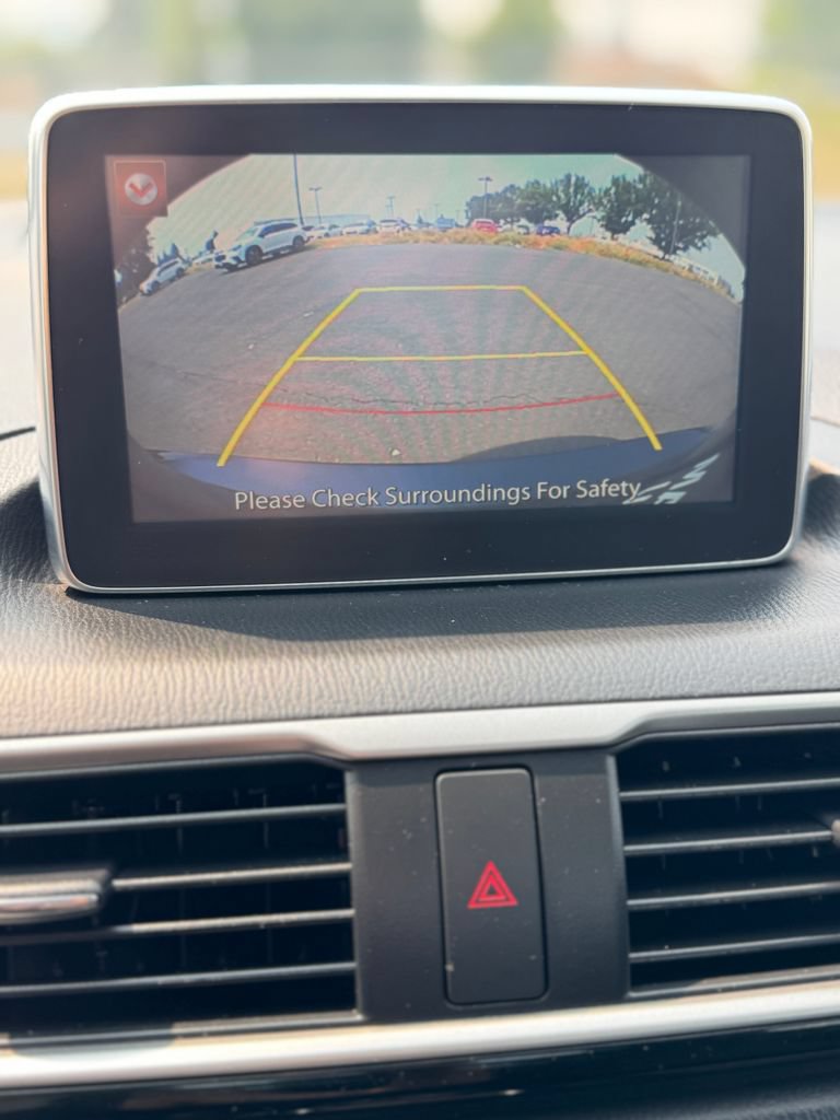 Used 2016 MAZDA MAZDA3 i Touring FWD image 16