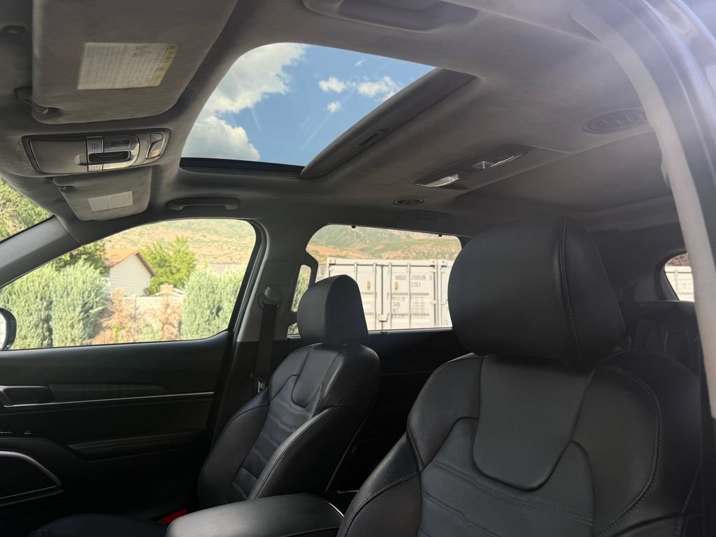 Used 2023 Kia Telluride SX AWD/4WD image 19
