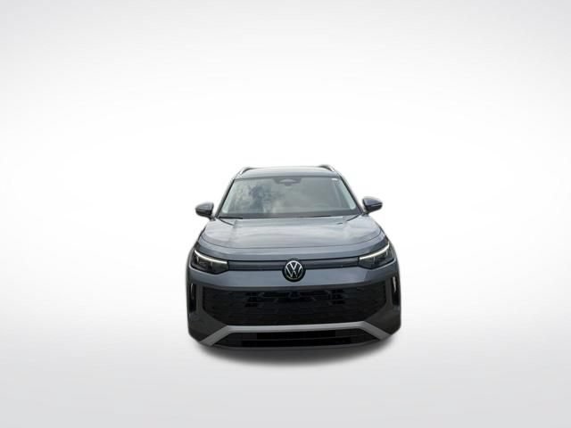 Used 2025 Volkswagen Tiguan S w/ 18" Wheel Package FWD image 8