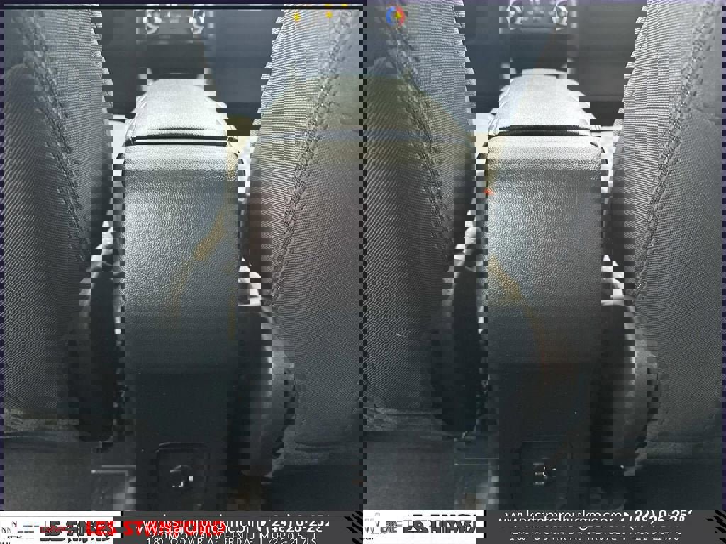 Used 2022 Ford Escape SE image 15