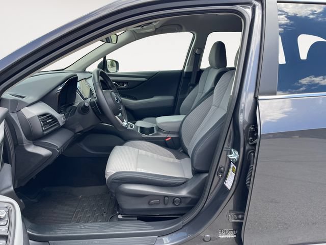 Certified 2025 Subaru Outback Premium AWD/4WD image 9