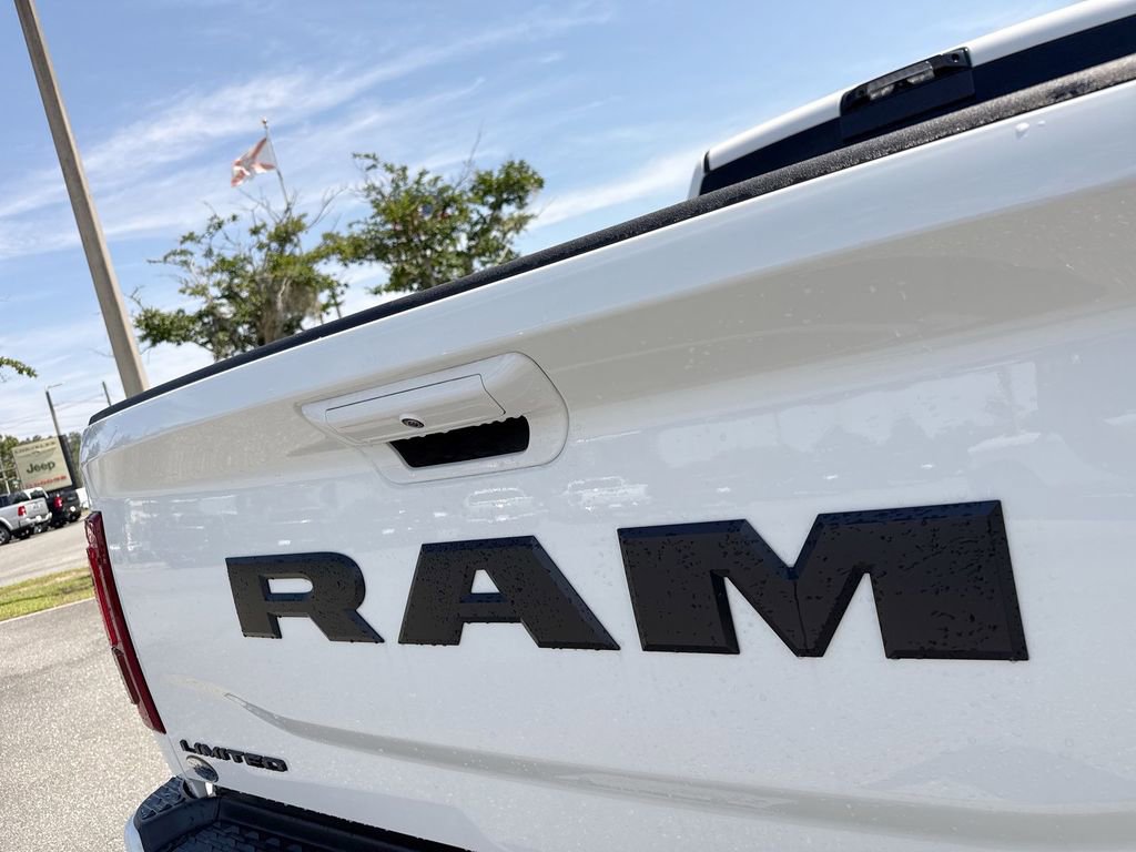 New 2026 RAM 2500 Limited AWD/4WD image 5