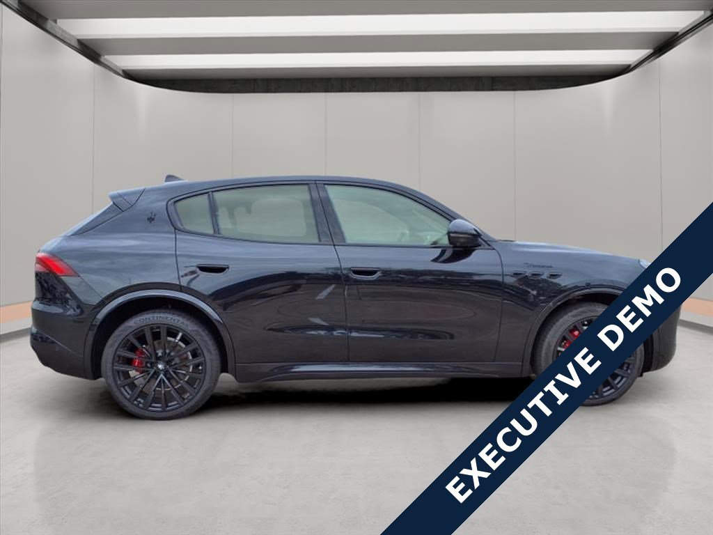 New 2025 Maserati Grecale Modena image 8