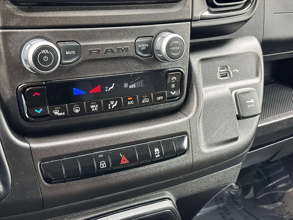 Used 2026 RAM ProMaster 2500 w/ Convenience Group FWD image 21