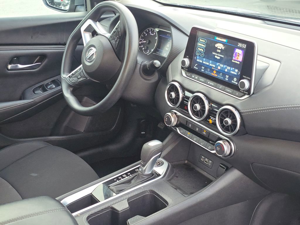 Used 2023 Nissan Sentra SV image 5