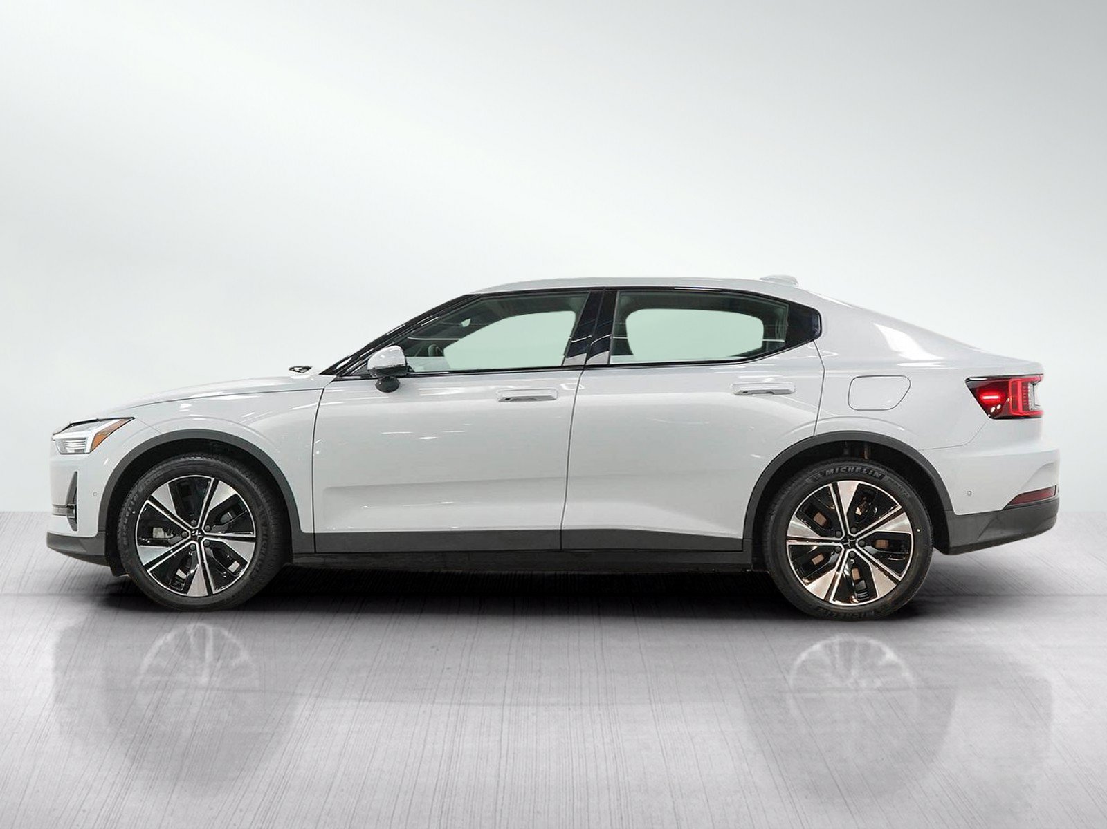 Used 2023 Polestar Polestar 2 w/ Pilot Pack AWD/4WD image 2