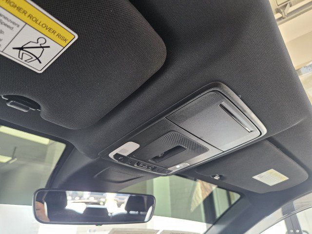 Used 2025 Honda CR-V Sport-L image 23